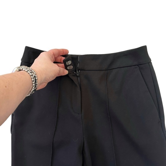 NWOT Boden Pleat Front Tapered Ponte Knit Pants in Black Size US 6 - Picture 3 of 7